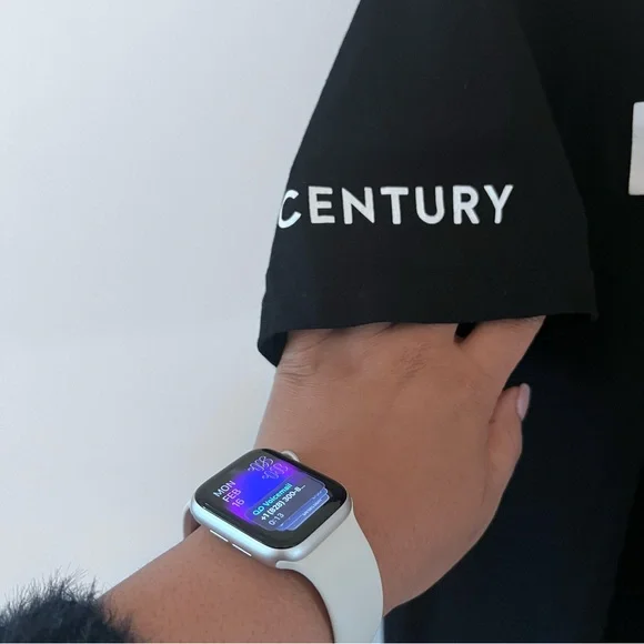 Peloton Century 100 Short Sleeve T-Shirt | Size Small| - Picture 4 of 5